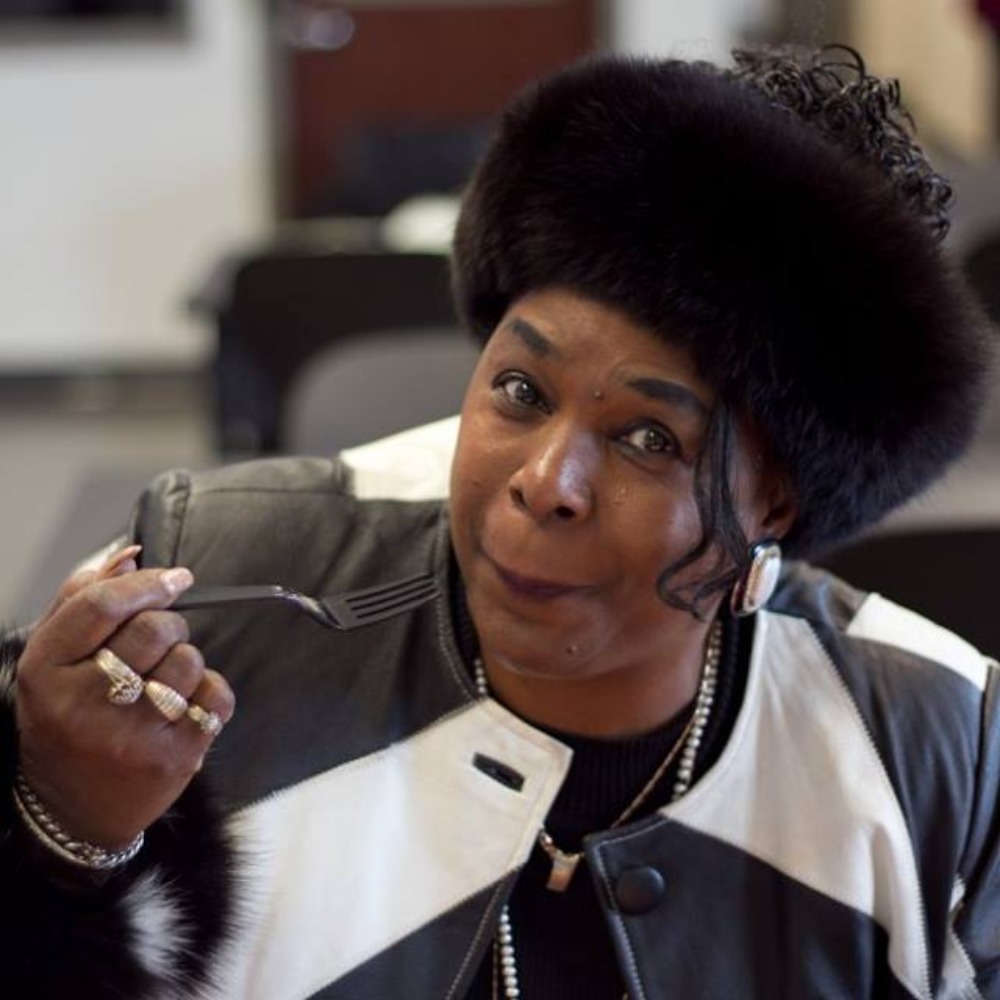 Meet your Posher, Carolyn